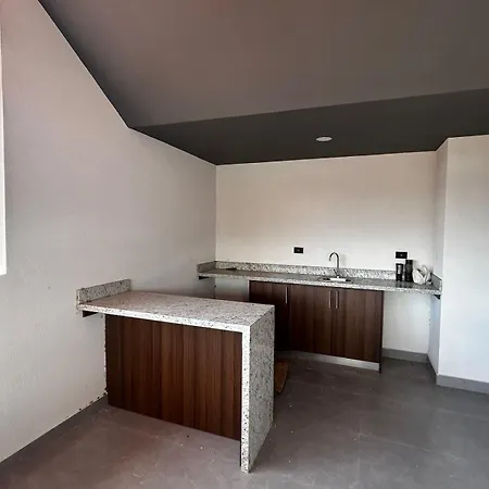 Tropical Sunshine Known As Amaranto Apartment Alajuela Exterior photo